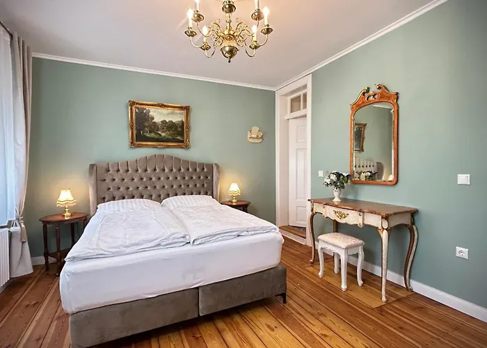 Alte Fleischerei - Gaestezimmer Im Historischen Stadtkern Apartment