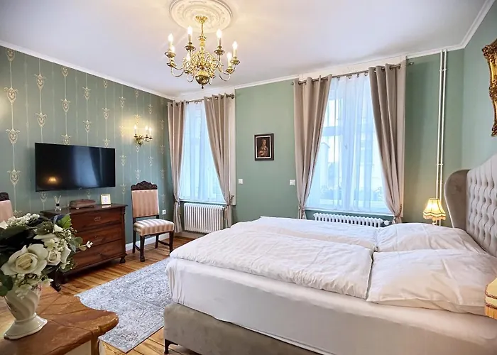 Alte Fleischerei - Gaestezimmer Im Historischen Stadtkern * Jüterbog